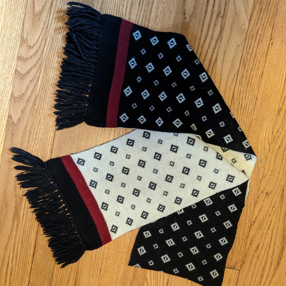 Ann Klein / Vintage Reversible Scarf